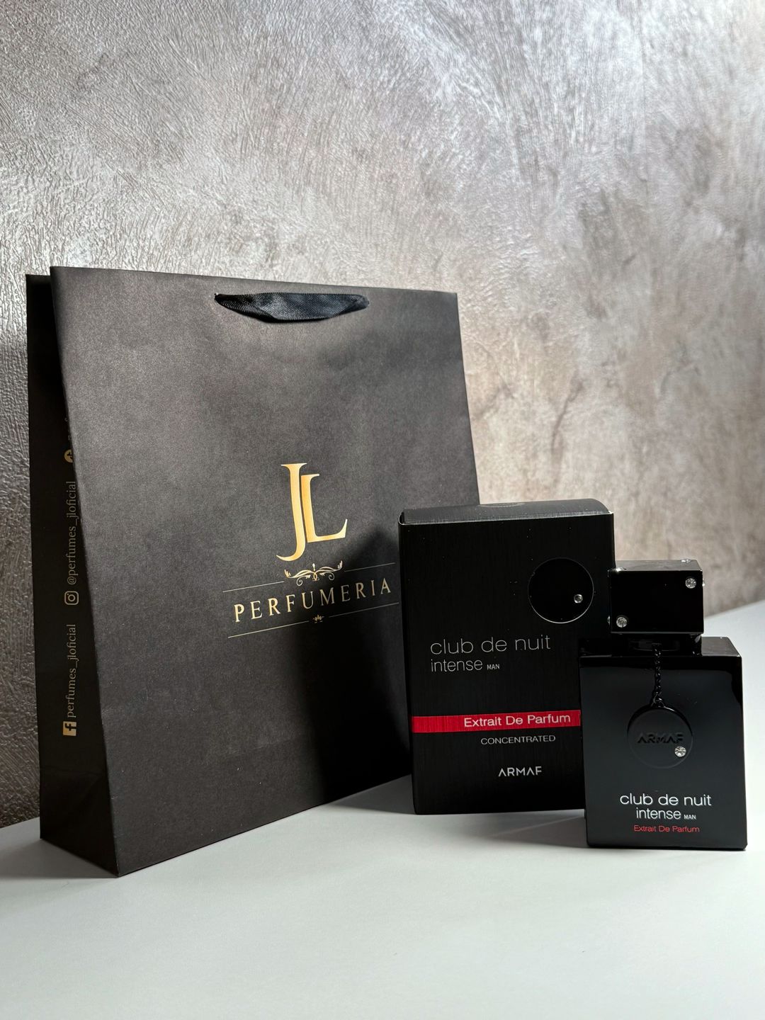 Club De Nuit Intense Man Extrait De Parfum