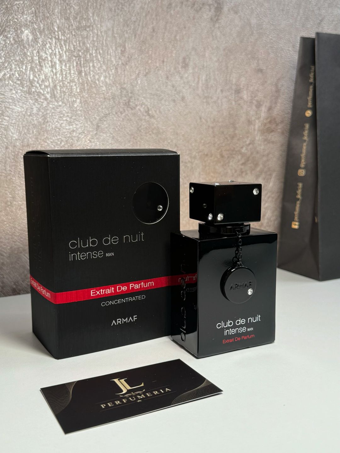 Club De Nuit Intense Man Extrait De Parfum