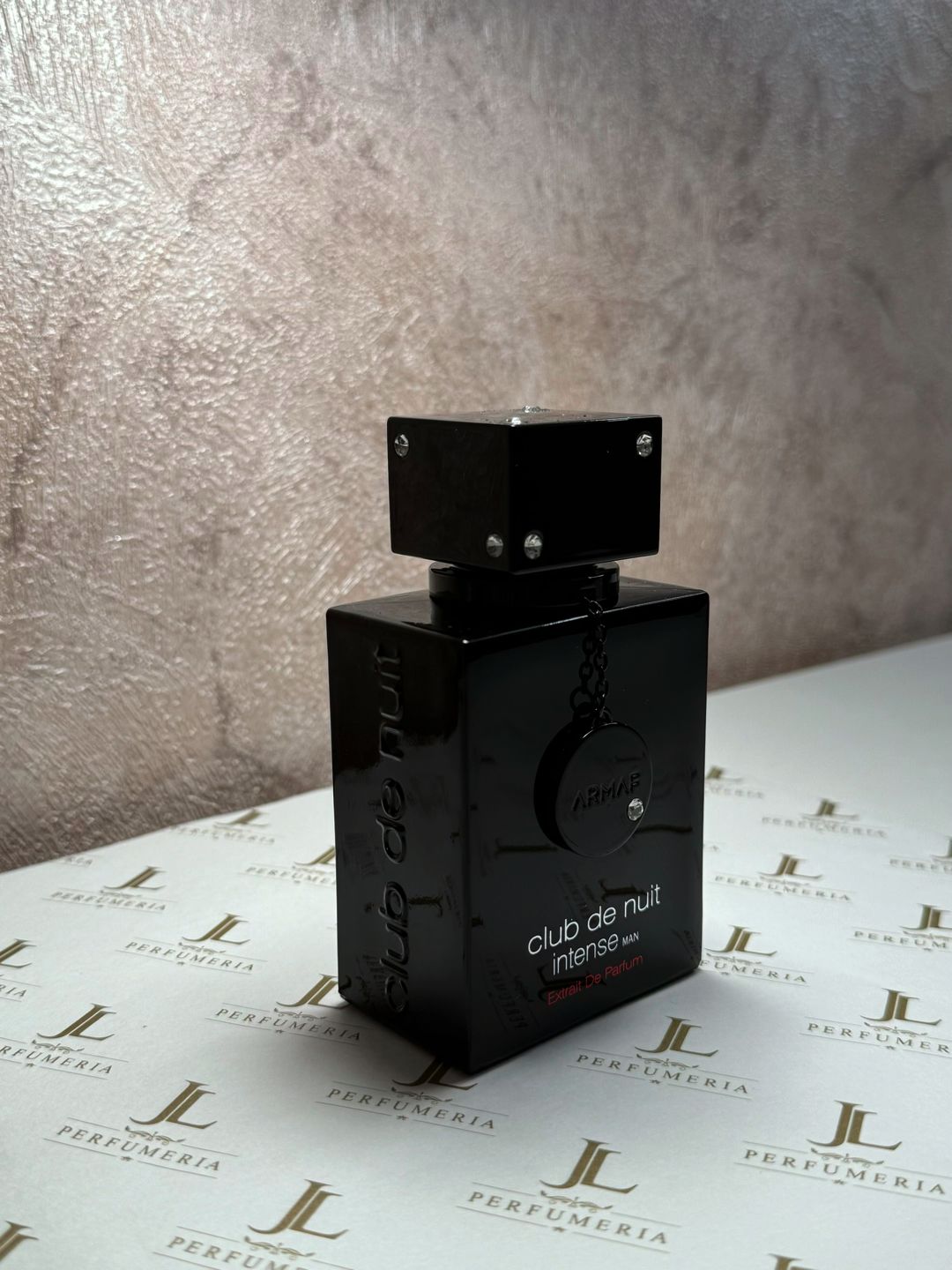 Club De Nuit Intense Man Extrait De Parfum